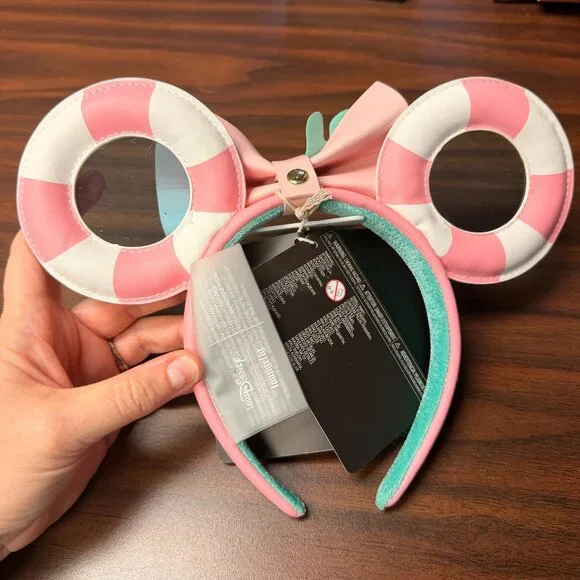 Disney x Loungefly Ears Pool Float Cruise Summer Removable Bow - Picture 2 of 3